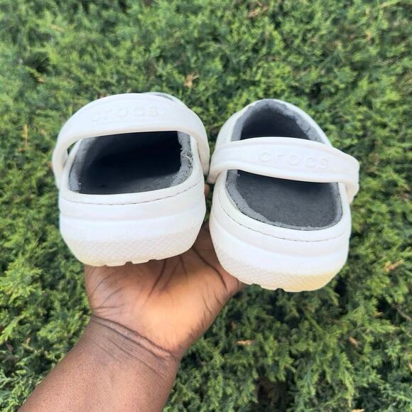 Crocs‎ Classic Lined Clogs White Unisex Size M8 W10 Sandals - Picture 6 of 11